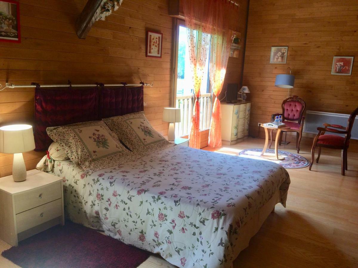 Bed and Breakfast Domaine Du Val De Soux Montgaillard-de-Salies Esterno foto